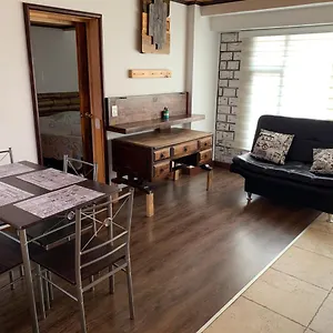 Boutique Cerca Del C.c. Titan Plaza Apartamento